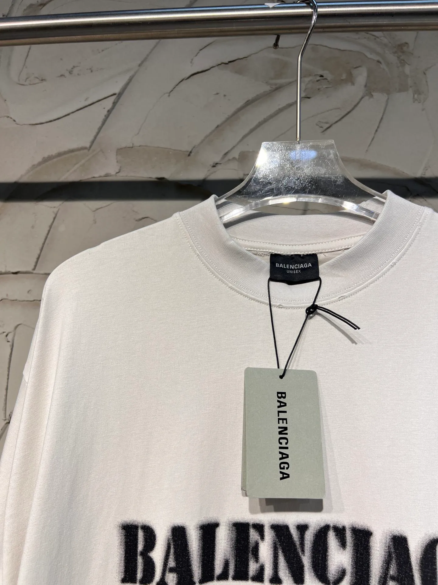 Balenciaga New Arrival 24ss New Arrival BLCGNew Arrival LOGO ，Stencil Type Retro T ·Retro · · · · · stencil type · · ： ， ·Size：1-2-3-4( Same Style)